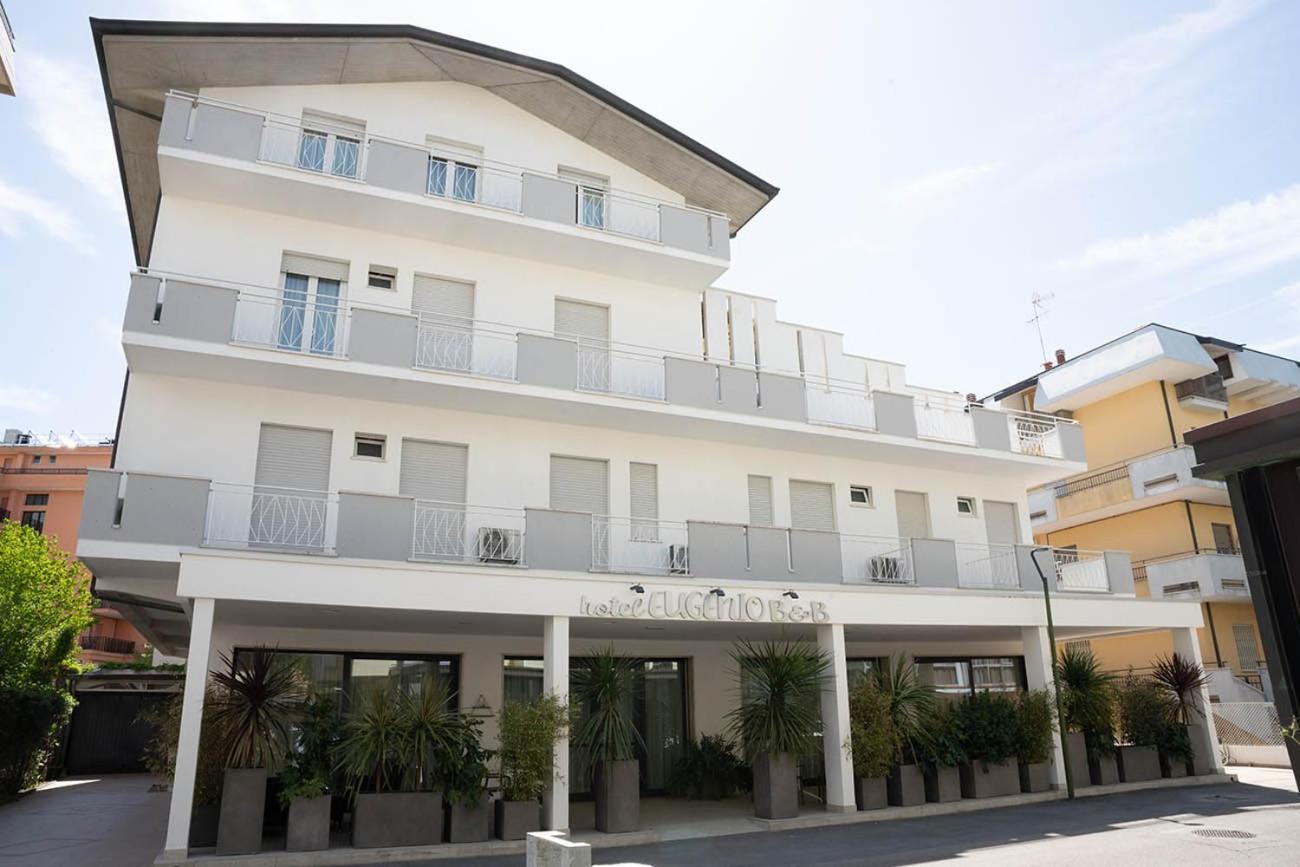 Hotel Eugenio Cesenatico Esterno foto